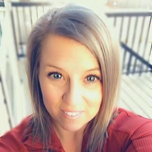 Meet your Posher, Leah